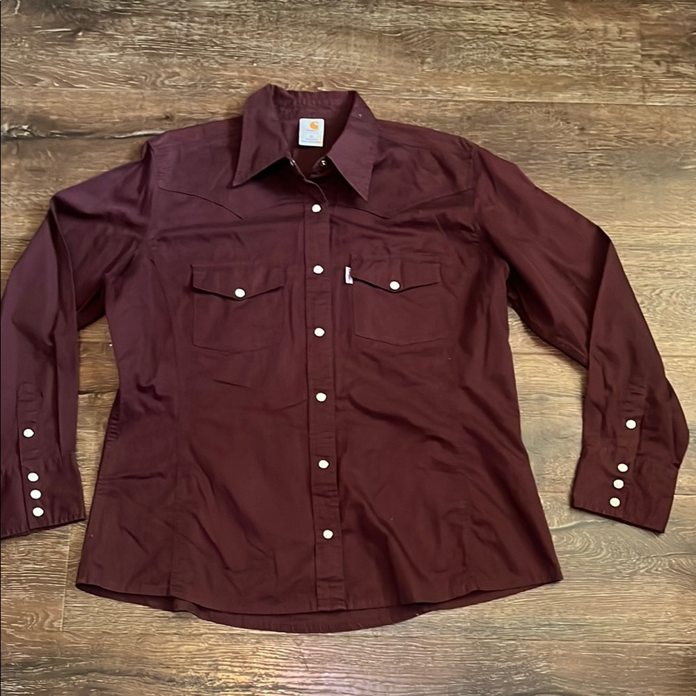 Carhartt Women's Burgundy pearl snap Shirt XL EUC